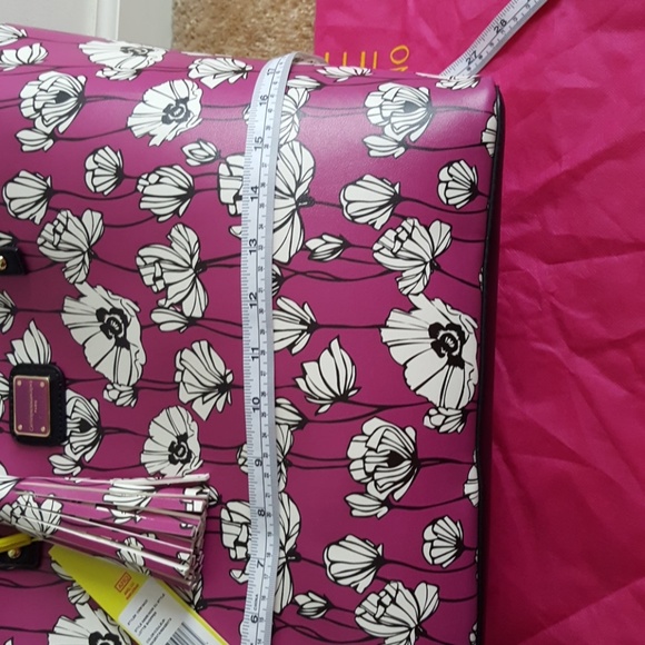 πToteπ *SOLD* - Picture 6 of 6